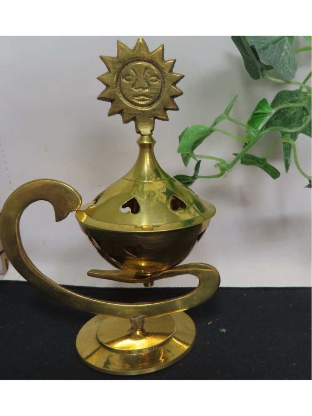 Vintage Solid Brass Sunburst Incense Burner Ornate Lid INDIA Hearts